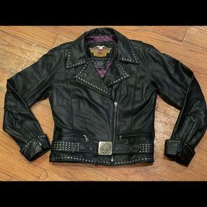 Ladies Black HARLEY DAVIDSON Studded & Belted Motorcycle Jacket Sz Small
